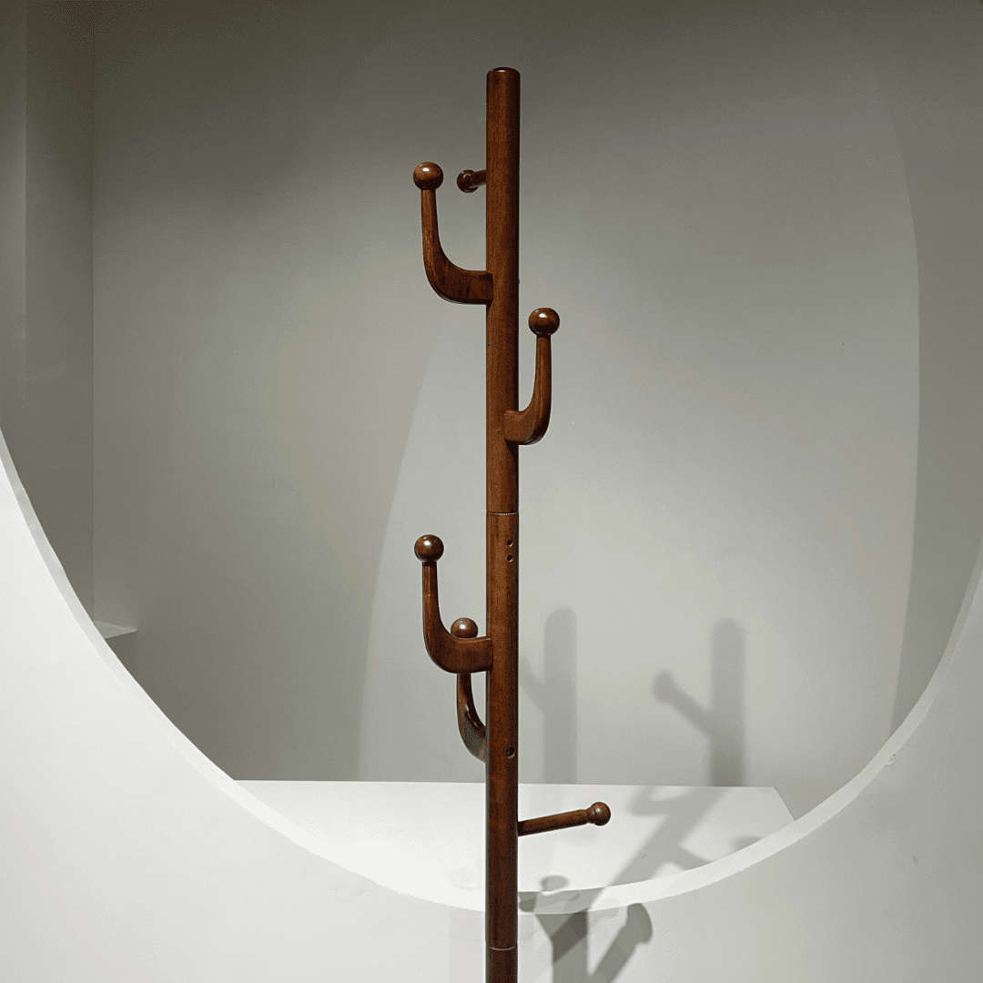 Brie Wooden Clothes Hanging Stand - Fixturic