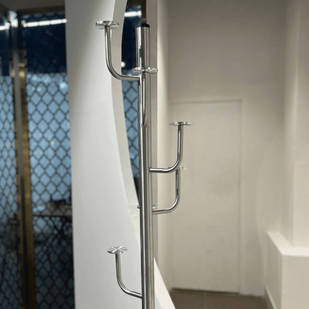 Mezzo Coat Stand - Fixturic