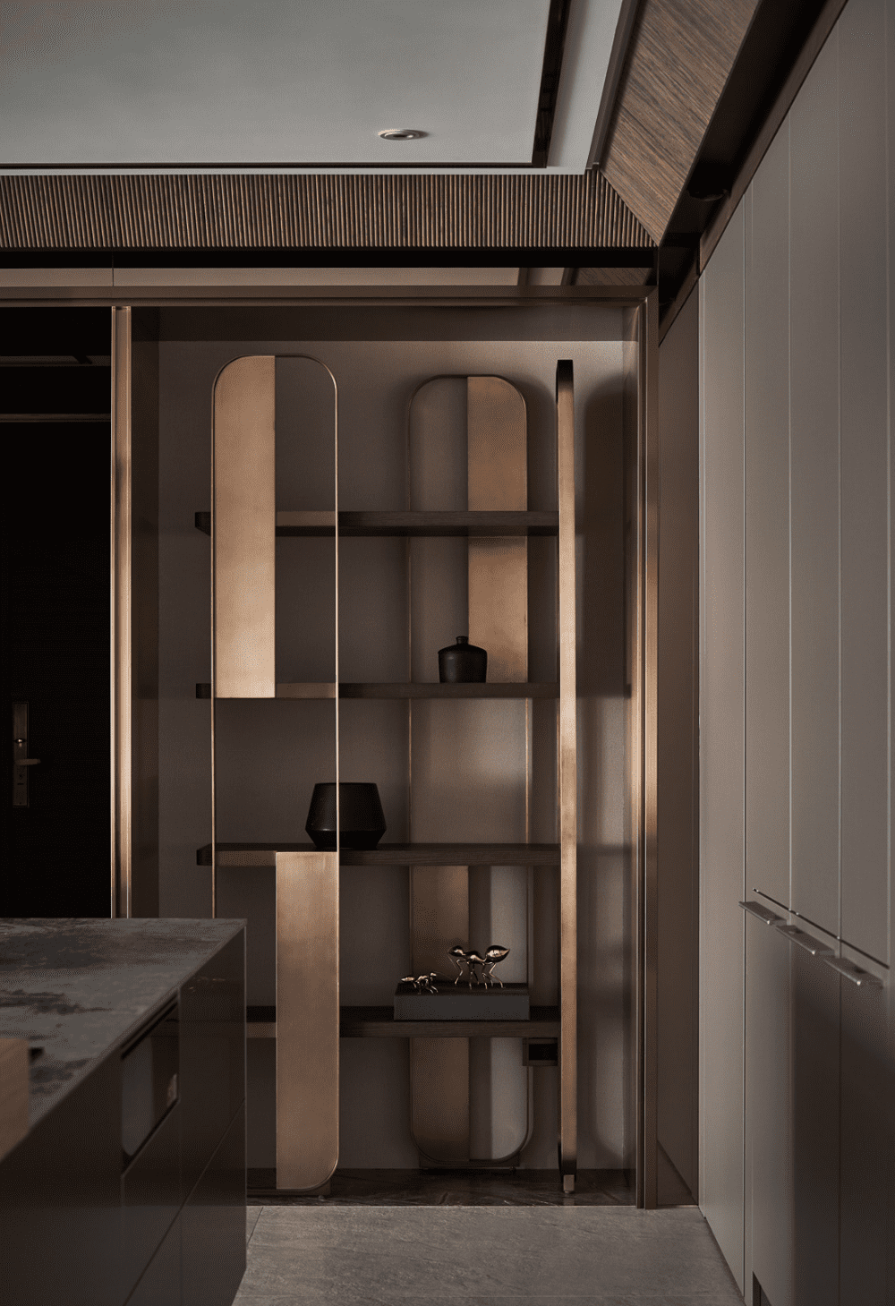 Ilimani Bookshelf - Fixturic