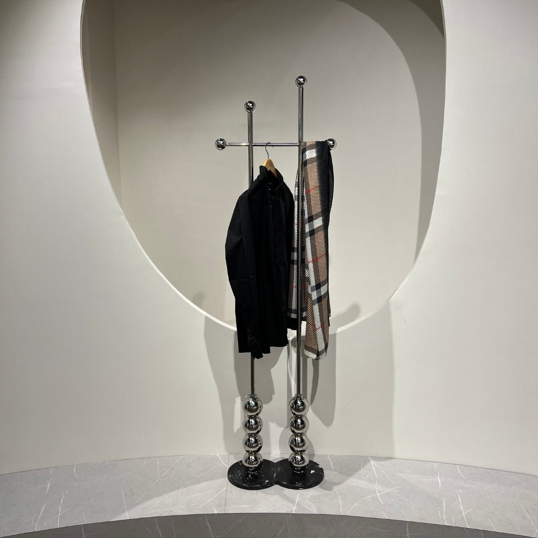 Berici Clothes Hanging Stand - Fixturic